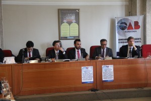 Sessão do Conselho realizada no mês de Abril