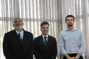 Andrey Cavalcante recebe Delson Xavier e Rodolfo Jacarandá.