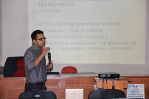 Professor Especialista Vitor Martins Noé