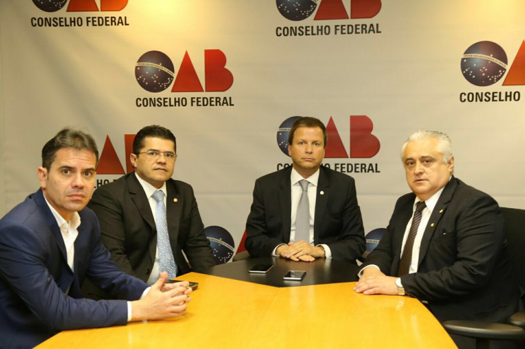Encontro com o presidente, Lamachia; conselheiro federal e ex-presidente da OAB/CE, Valdetário Monteiro; deputado federal Odorico Monteiro.